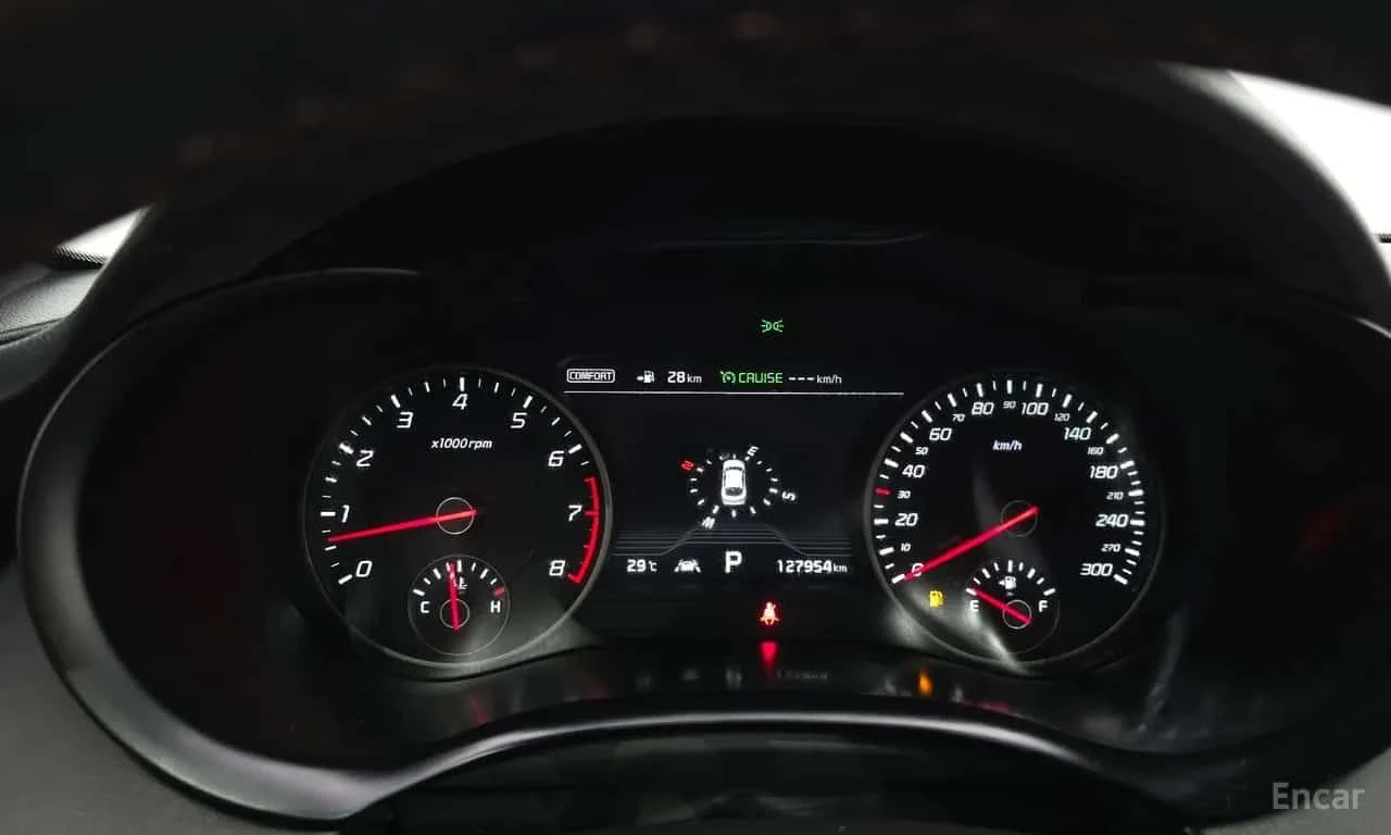 Kia Stinger * 3.3 Turbo 2WD * CARFAX * ЦЕНА ДО БГ, снимка 12 - Автомобили и джипове - 55530554
