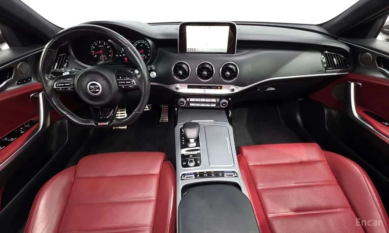 Kia Stinger * 3.3 Turbo 2WD * CARFAX * ЦЕНА ДО БГ, снимка 9 - Автомобили и джипове - 55530554