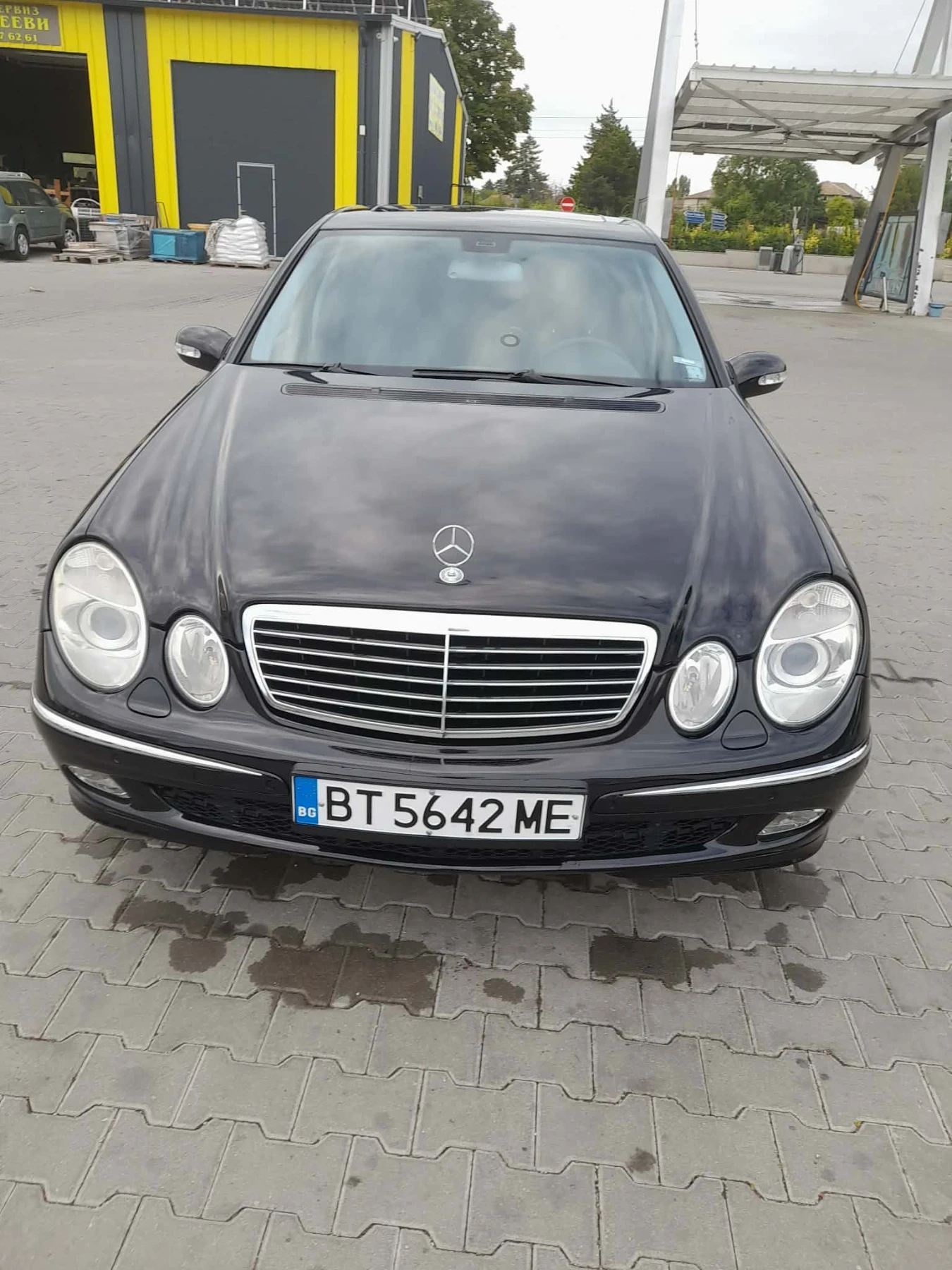 Mercedes-Benz E 320 W211 3.2 4matik ГАЗ-БЕНЗИН, снимка 2 - Автомобили и джипове - 55722291