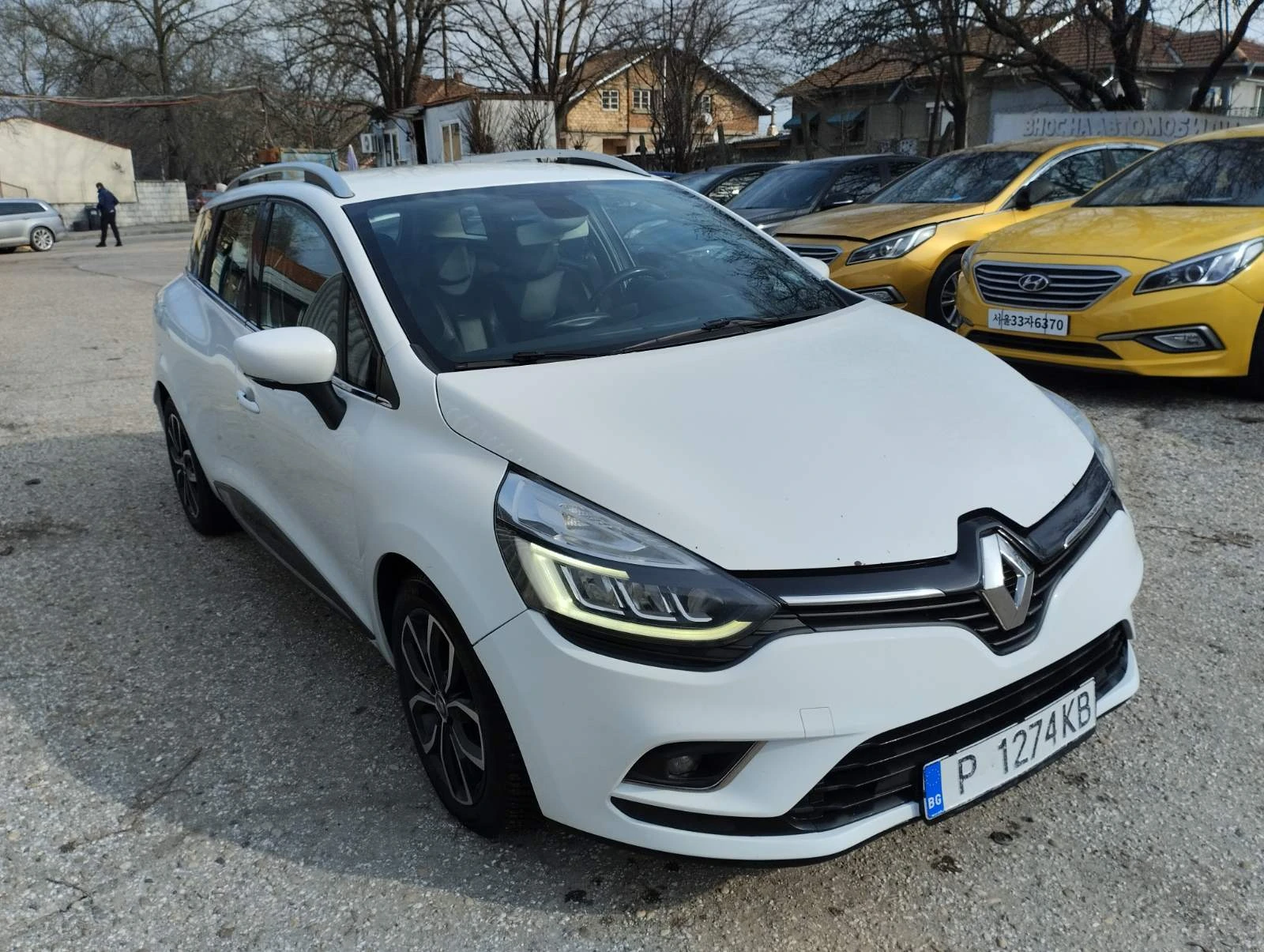 Renault Clio 1, 5 cdi, снимка 4 - Автомобили и джипове - 55752674