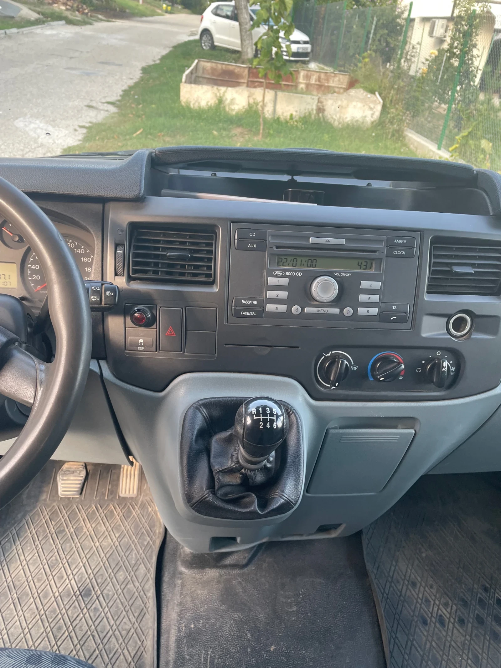 Ford Transit Custom 2.4 TDI, снимка 4 - Автомобили и джипове - 56059183