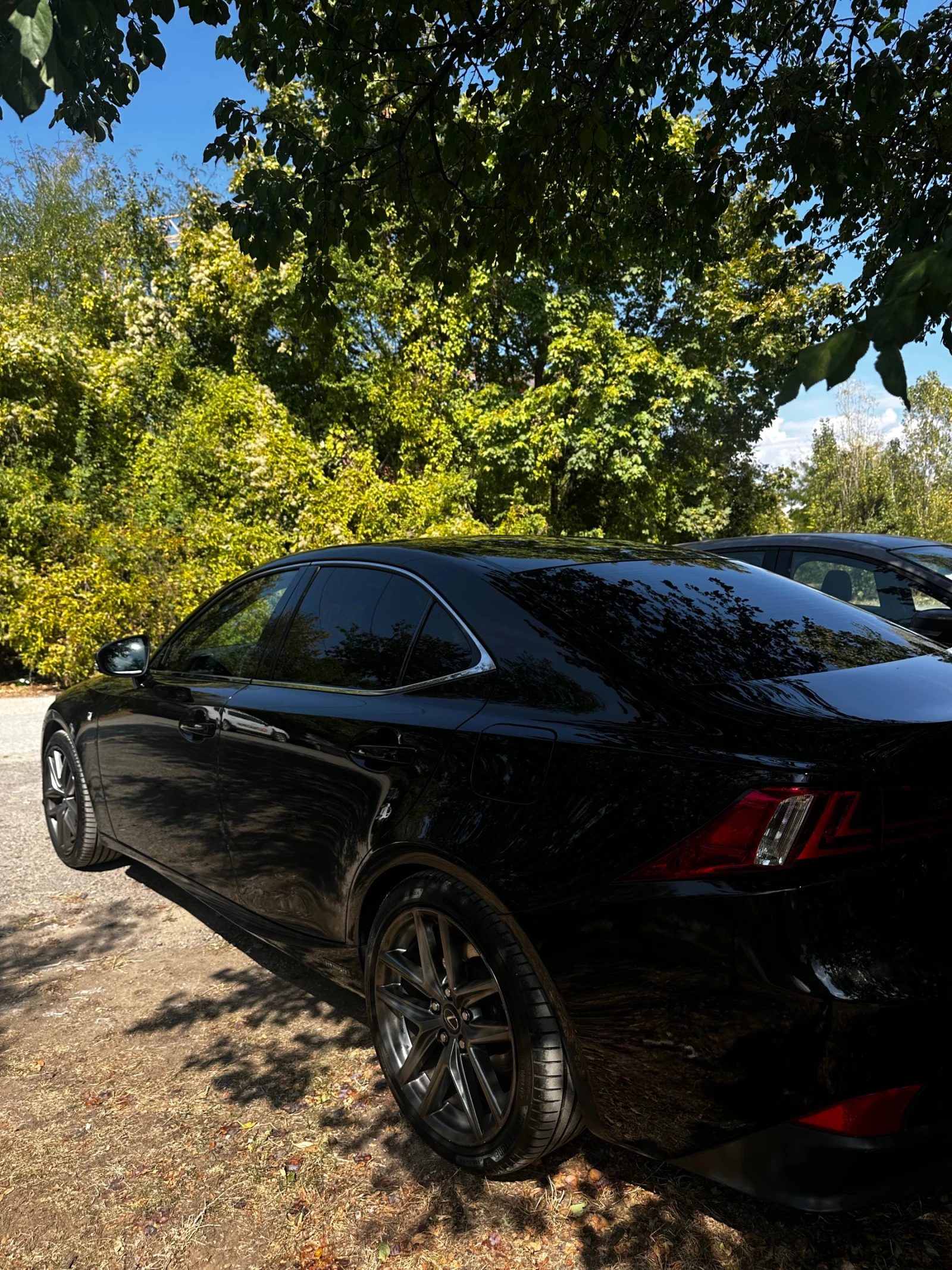 Lexus IS 300 F Sport, снимка 3 - Автомобили и джипове - 56138803