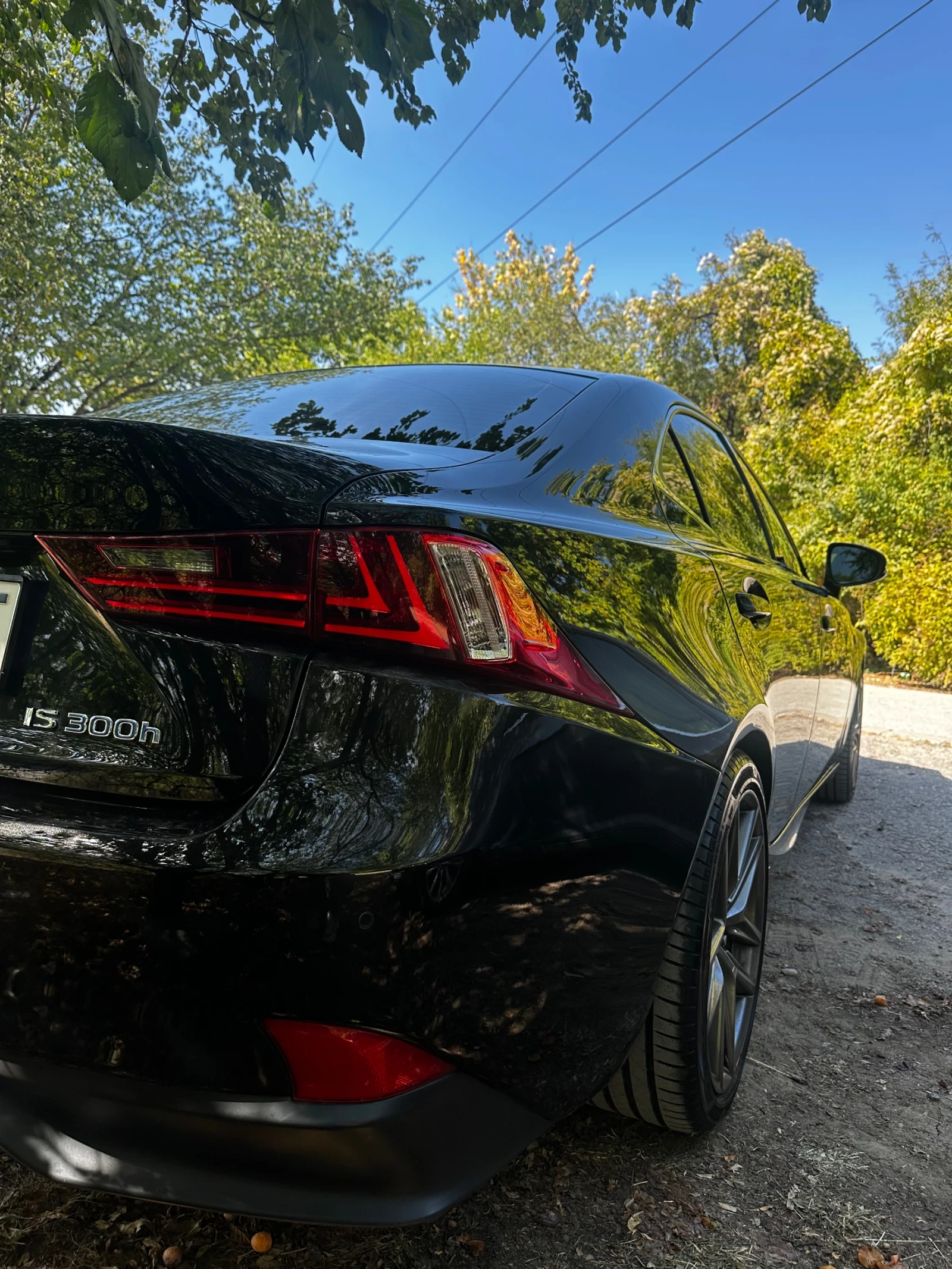 Lexus IS 300 F Sport, снимка 2 - Автомобили и джипове - 56138803
