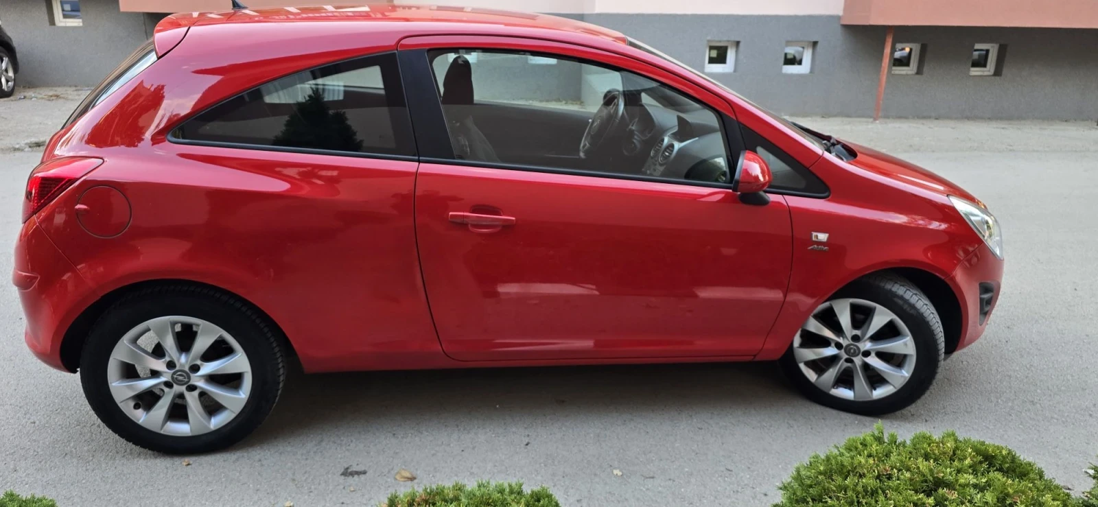 Opel Corsa 1.2i, 140х.км, снимка 6 - Автомобили и джипове - 56417941