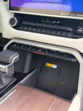 Toyota Sequoia Capstone, НОВ/НАЛИЧЕН, 3.5ХИБРИД, 7места, 10 км, снимка 9