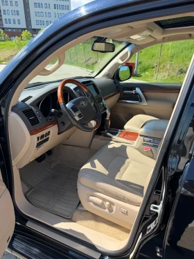 Toyota Land cruiser J200 V8, снимка 17
