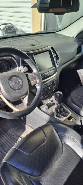 Jeep Cherokee, снимка 8