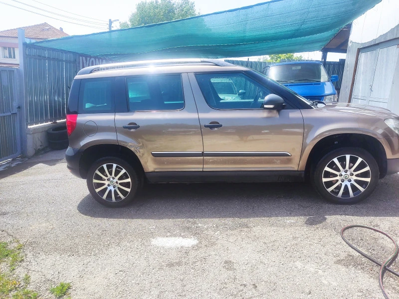 Skoda Yeti 1.2TFSI 105ks, снимка 8 - Автомобили и джипове - 46143737