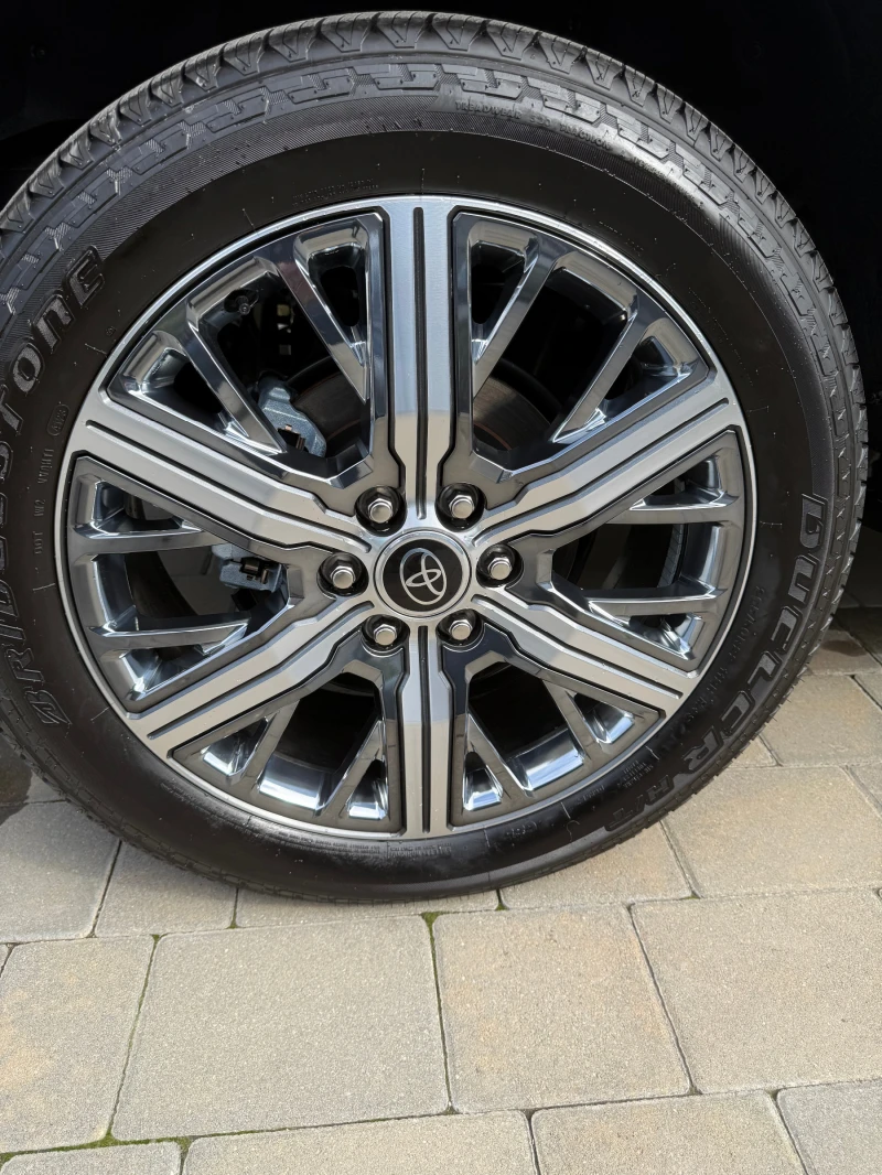 Toyota Sequoia Capstone, НОВ/НАЛИЧЕН, 3.5 ХИБРИД, 7 места, 245 км, снимка 6 - Автомобили и джипове - 52154390