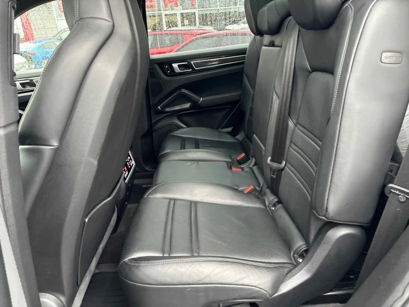 Porsche Cayenne * AWD * CARFAX * БЕЗ ПЪРВОНАЧАЛНА ВНОСКА, снимка 11 - Автомобили и джипове - 53113481
