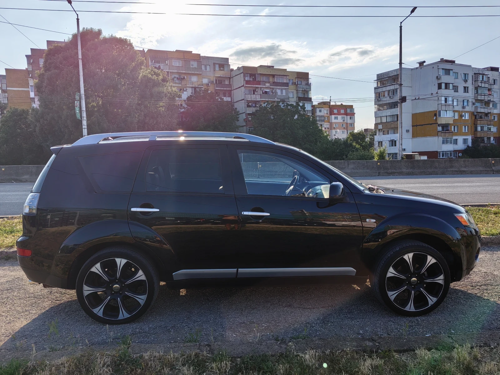 Mitsubishi Outlander 2.2td 4x4 156ps - изображение 5