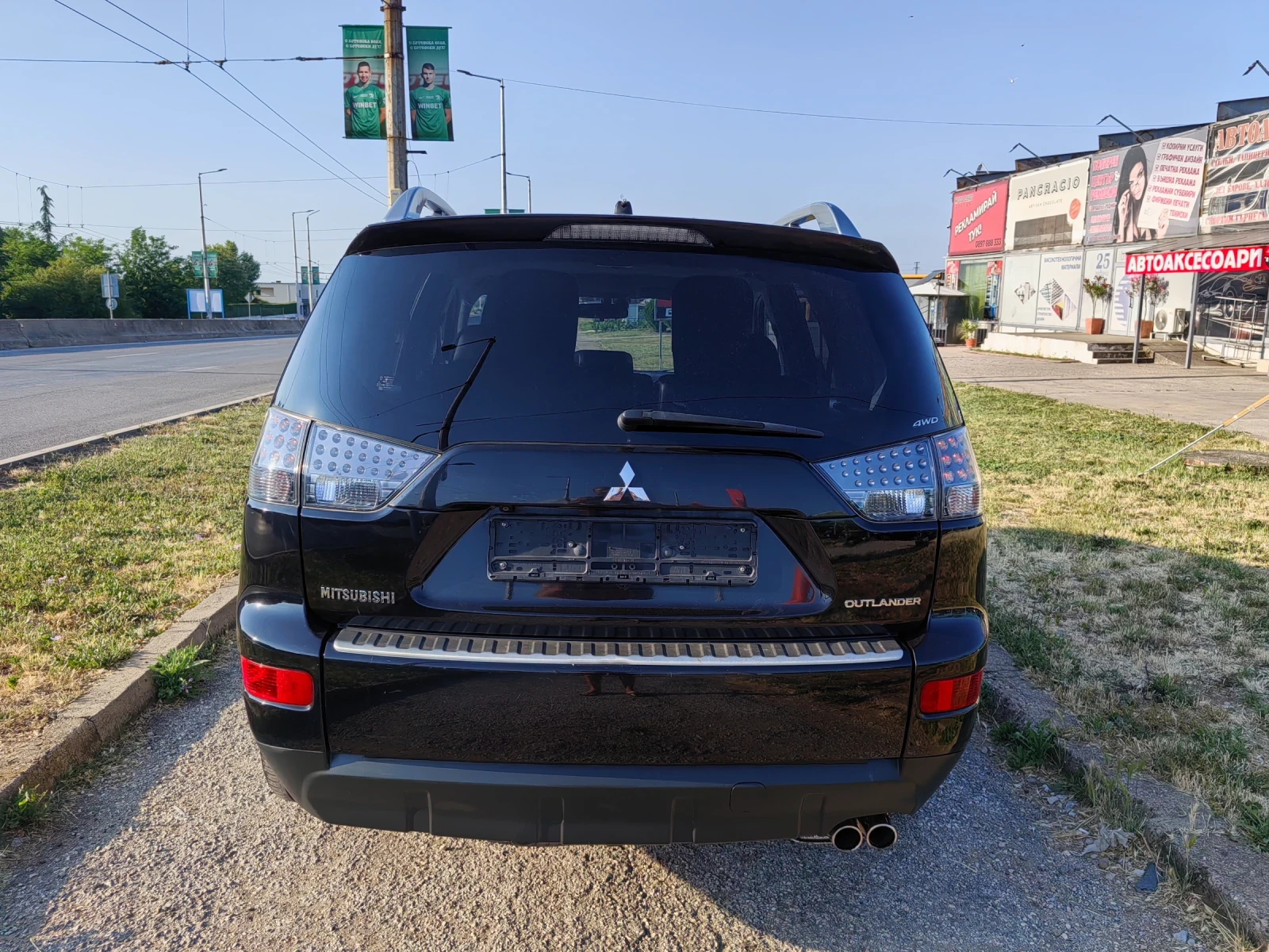 Mitsubishi Outlander 2.2td 4x4 156ps - изображение 6