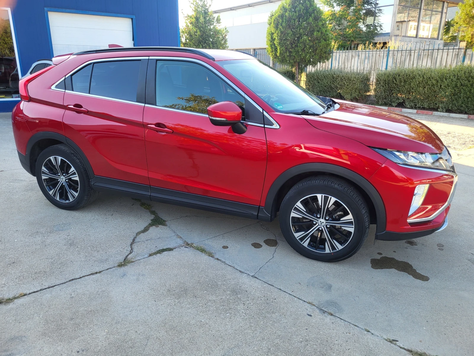 Mitsubishi Eclipse Cross 1.5 T-MIVEC, 163kc, отлично състояние - изображение 9