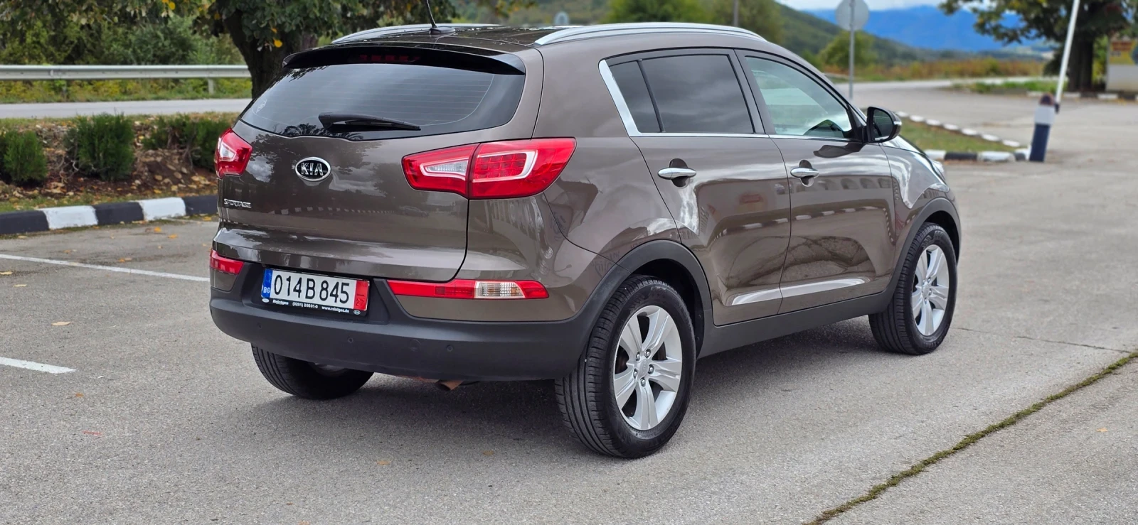 Kia Sportage 2.0 Automat - изображение 4