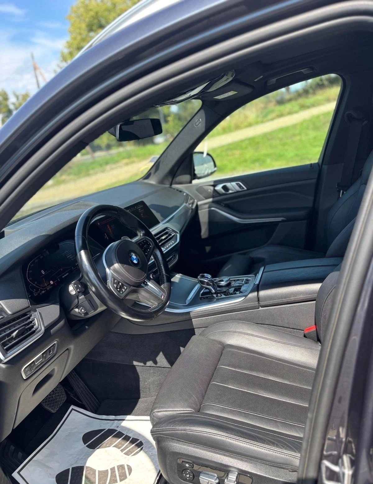 BMW X5 M-Sport xDrive - изображение 9