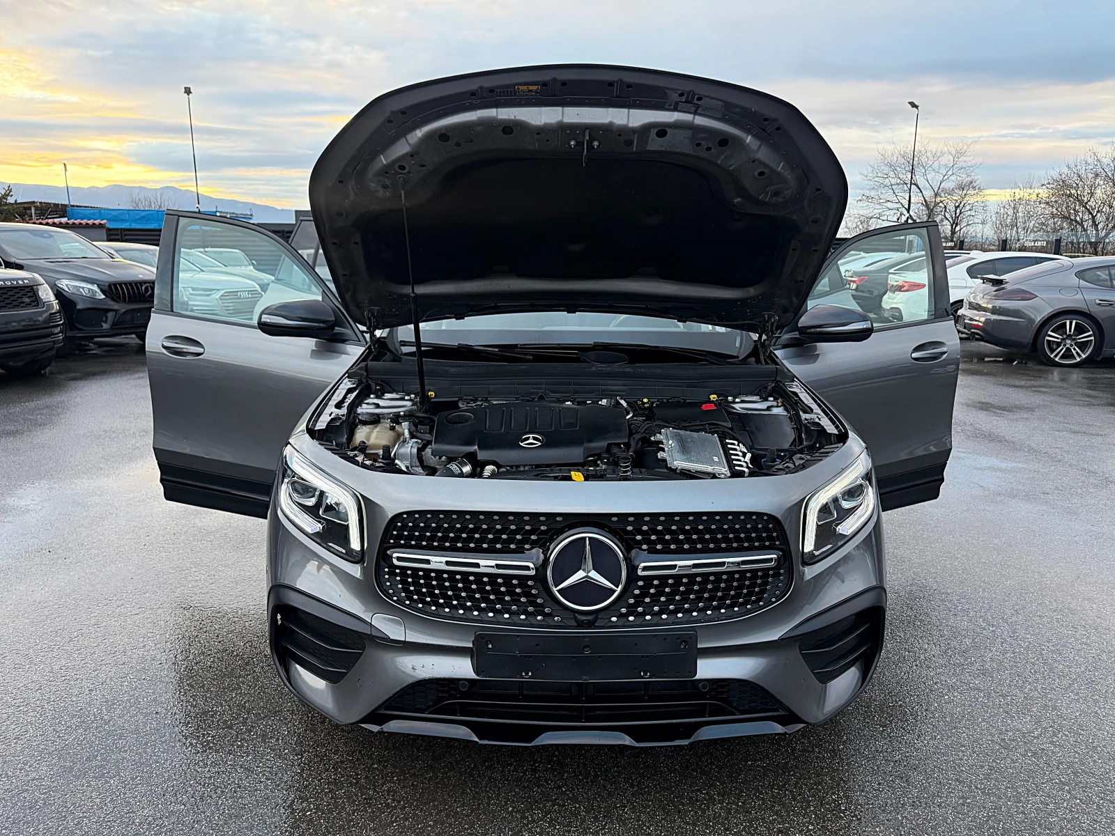 Mercedes-Benz GLB AMG OPTIK-4x4-LED-DISTRONIK-BIXENON-KAMERA-7�����! | Mobile.bg � ����������� 17