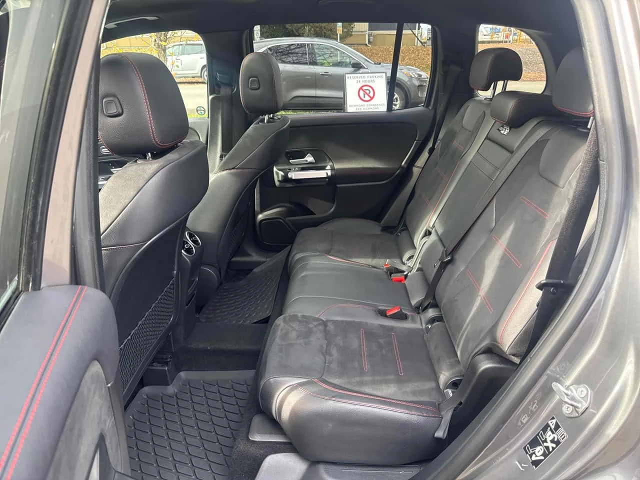 Mercedes-Benz GLB * 250 * ��� ����� * ��������� * 2 ����� * NAVI | Mobile.bg � ����������� 10