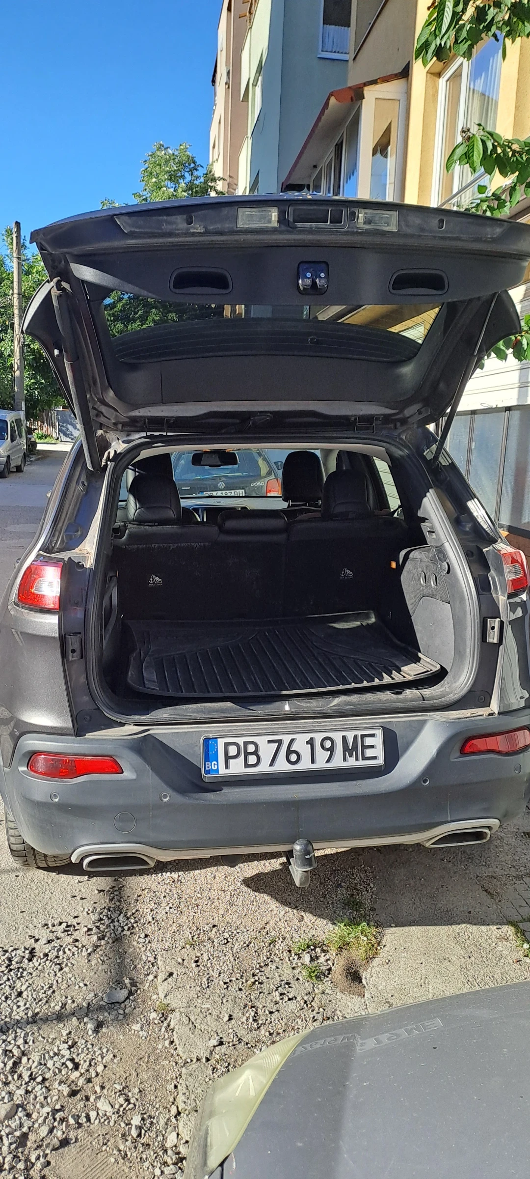 Jeep Cherokee, снимка 7 - Автомобили и джипове - 54715941