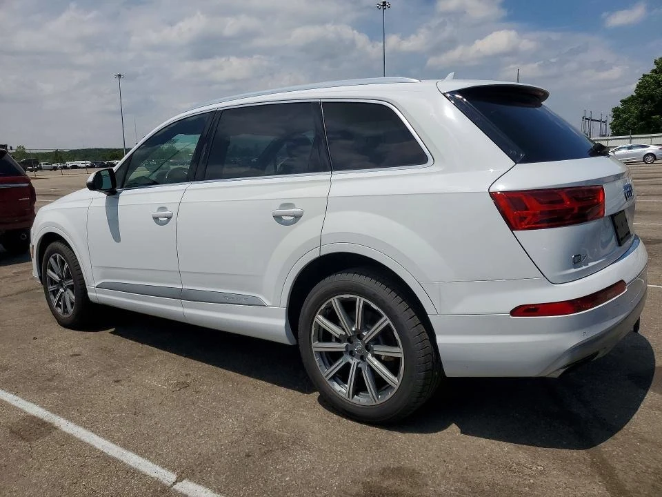 Audi Q7, снимка 2 - Автомобили и джипове - 54752699
