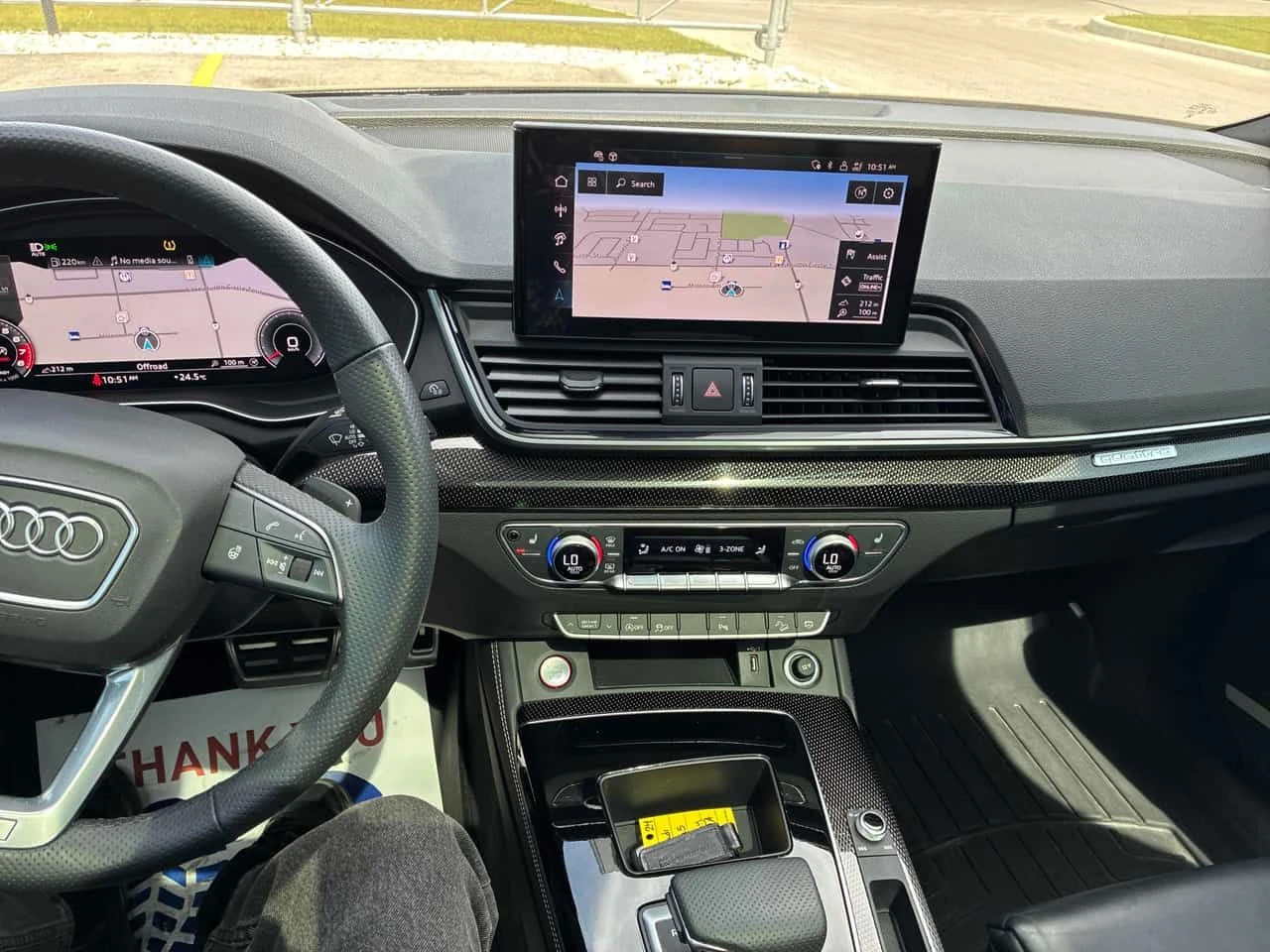Audi SQ5 Technik  CARFAX, снимка 9 - Автомобили и джипове - 55476147