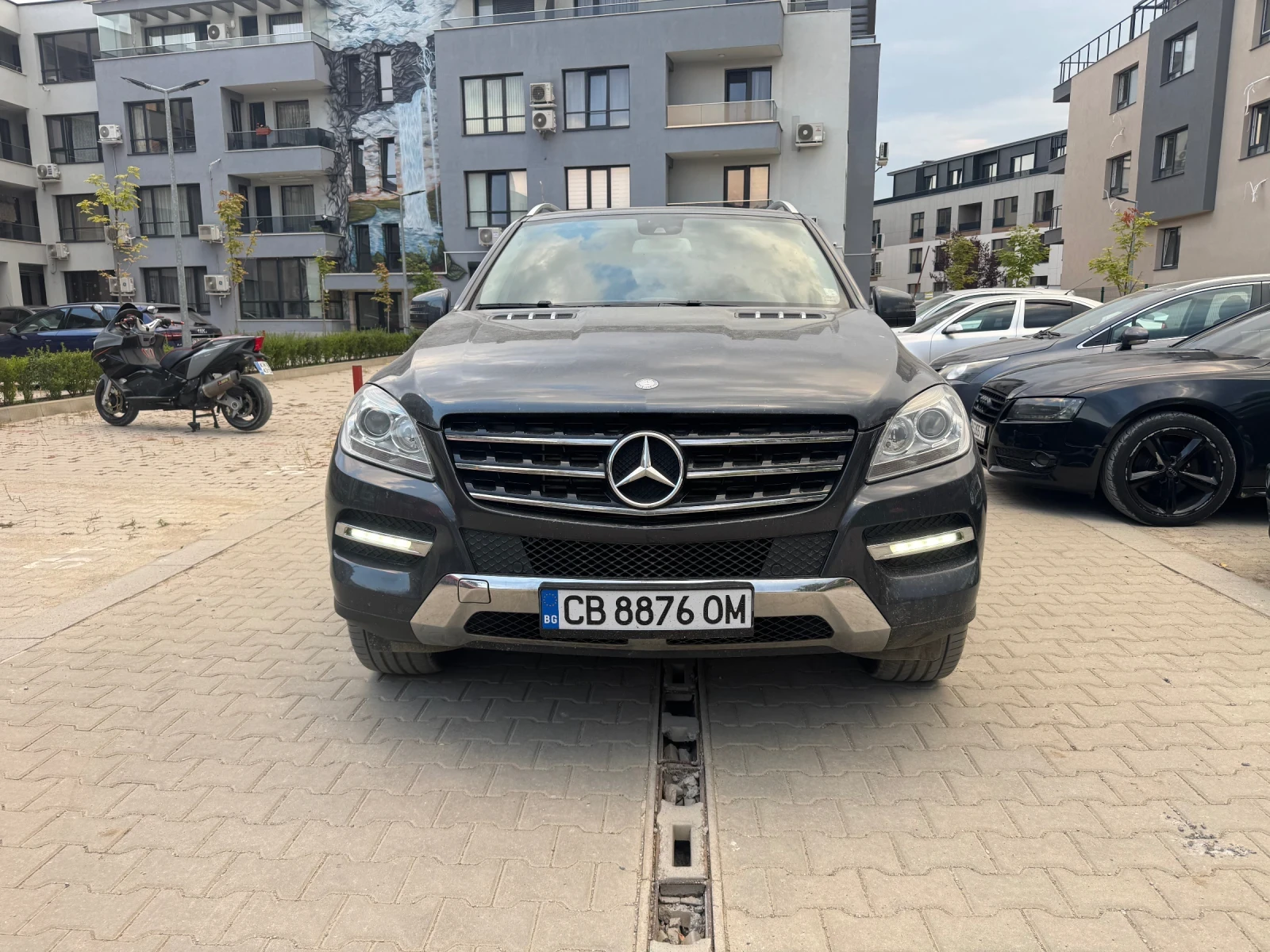Mercedes-Benz ML 350, снимка 2 - Автомобили и джипове - 56023755