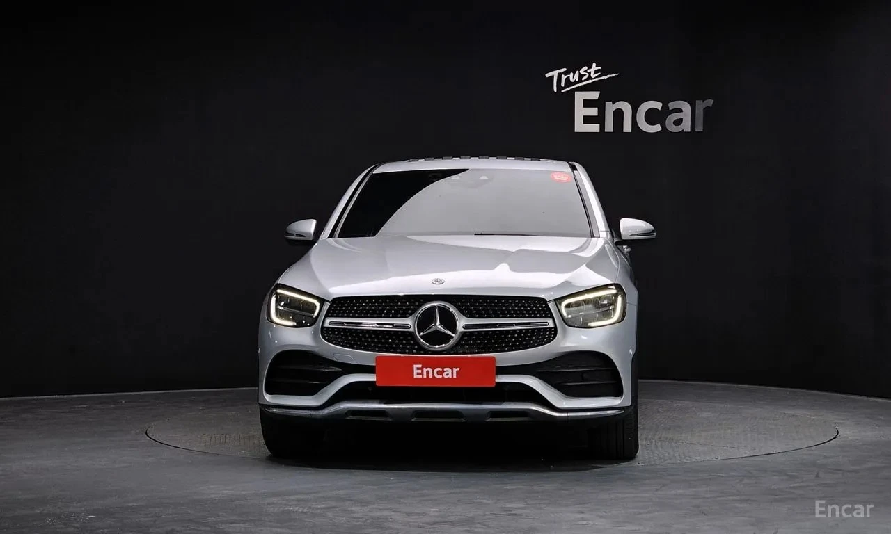 Mercedes-Benz GLC 300 АМГ ПАКЕТ/4MATIC Coupe/ДИГ.КМ./ПАНОРАМА/ДИСТРОНИК/, снимка 3 - Автомобили и джипове - 56081705