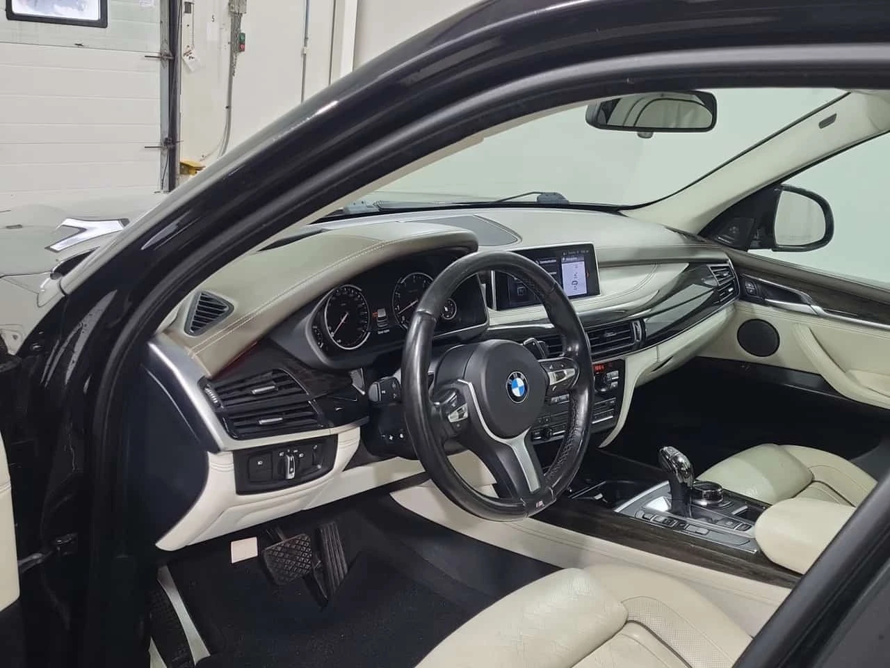 BMW X5 * xDrive35i * M-Sport * Individual * CARFAX * , снимка 6 - Автомобили и джипове - 56266254