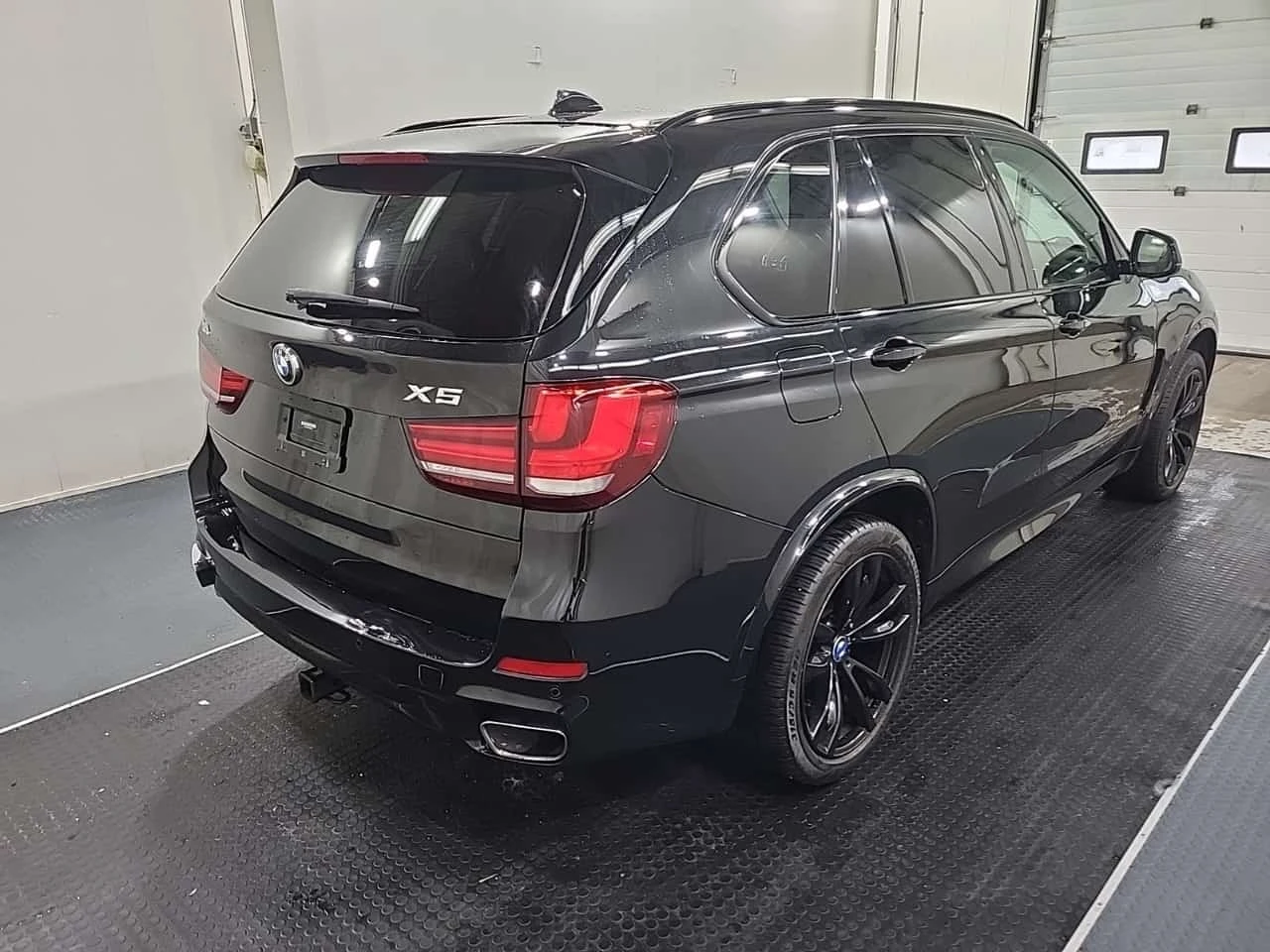 BMW X5 * xDrive35i * M-Sport * Individual * CARFAX * , снимка 3 - Автомобили и джипове - 56266254