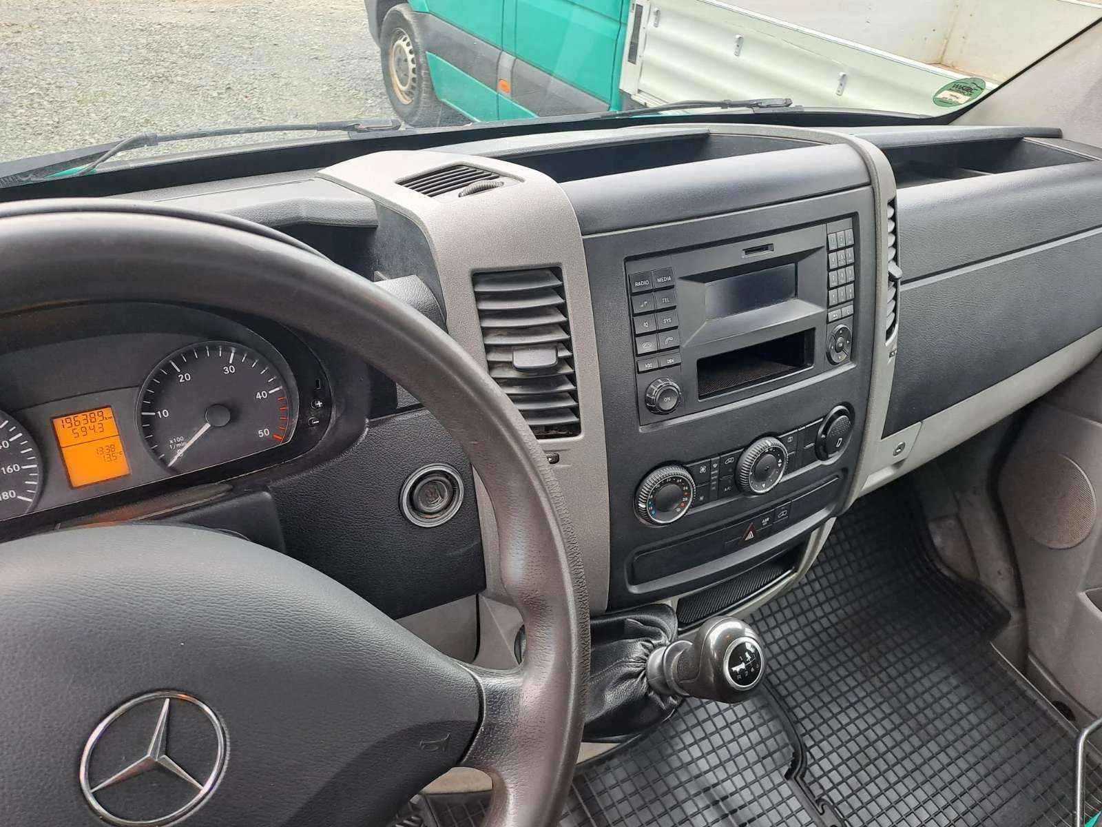 Mercedes-Benz Sprinter 316 ОЧАКВАН ВНОС , Дв кабина , ЕURO6 ,   - изображение 3