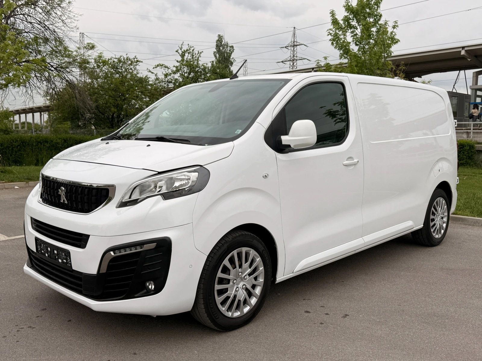 Peugeot Expert 2.0HDI* NAVI* КАМЕРА* CARPLAY* 
