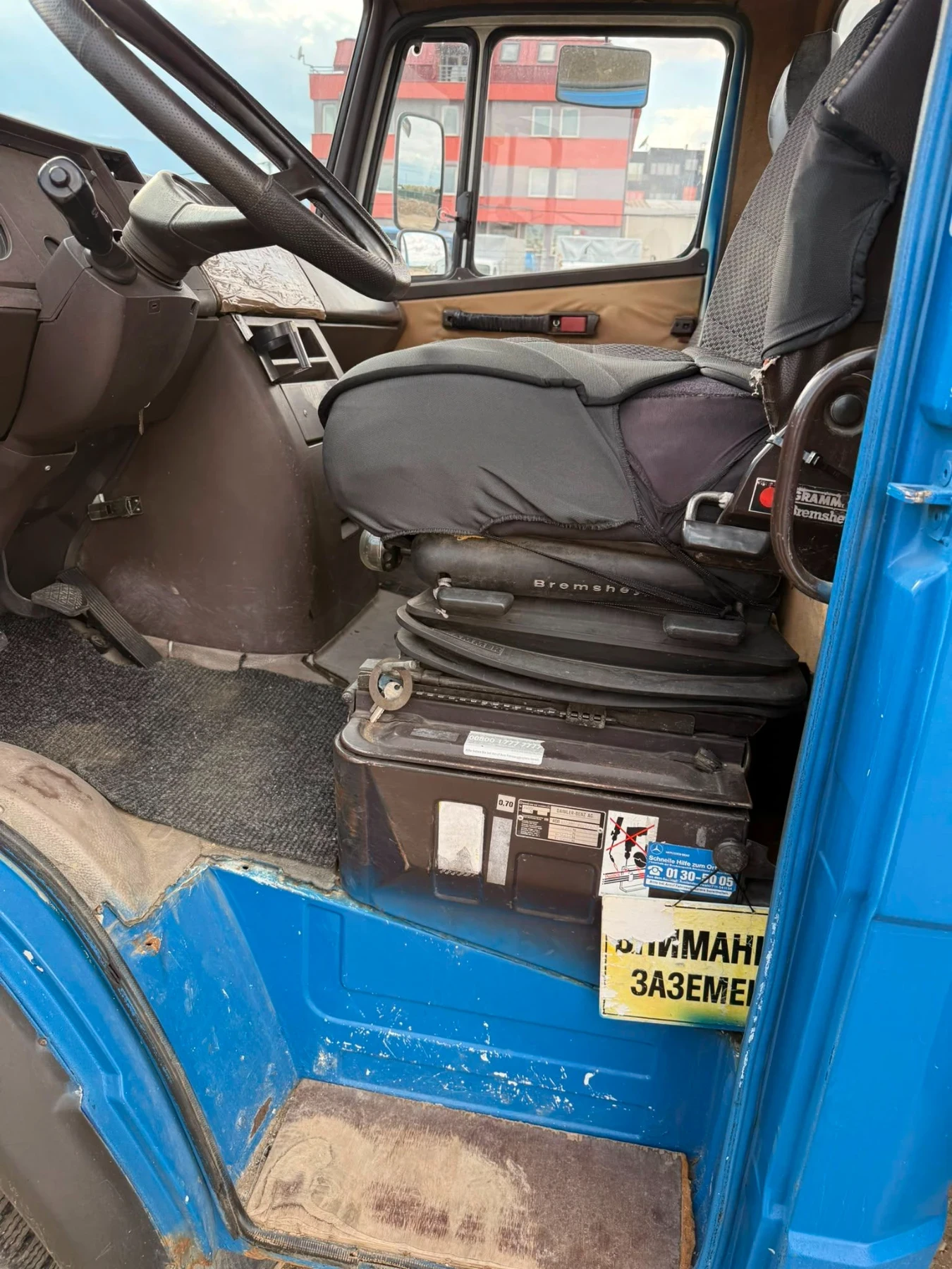 Mercedes-Benz 709, снимка 5 - Камиони - 56293535