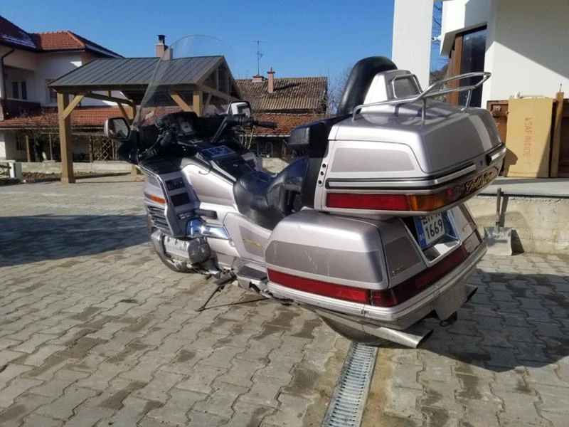 Honda Gold Wing, снимка 3 - Мотоциклети и мототехника - 47068303