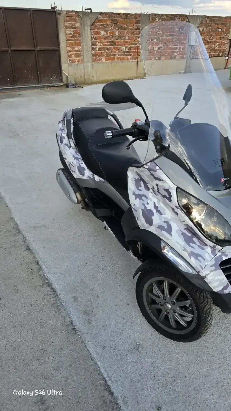 Piaggio Mp3 250ie, снимка 2 - Мотоциклети и мототехника - 53940411