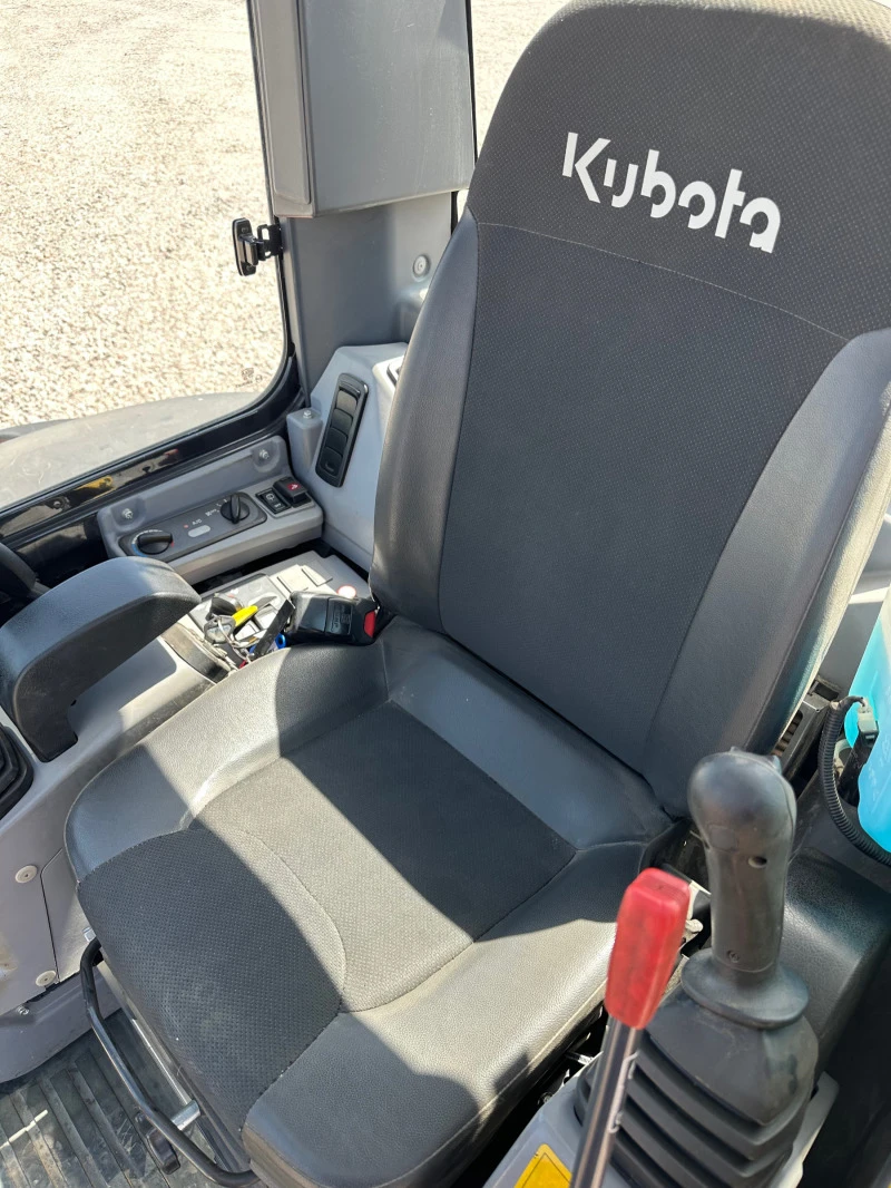 Багер Kubota KX037-4  КЛИМА, снимка 10 - Индустриална техника - 47067300