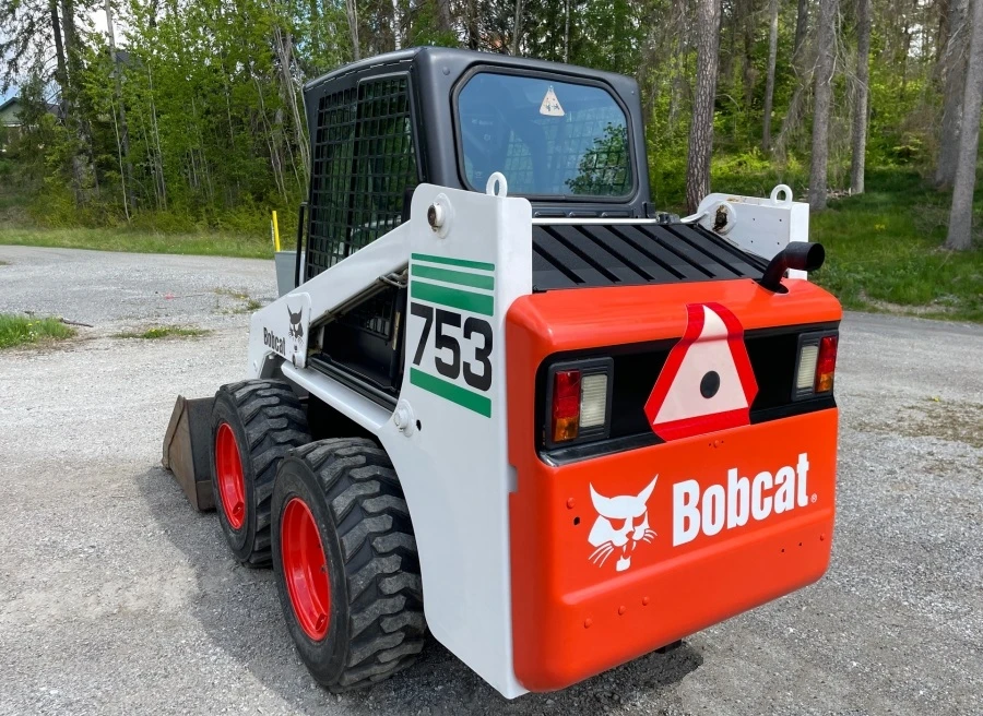 Мини челни товарачи Bobcat 753 = 4000 Eur, снимка 6 - Индустриална техника - 55451587
