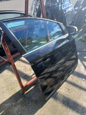 Врата предна дясна Ford Kuga 2010г , снимка 3