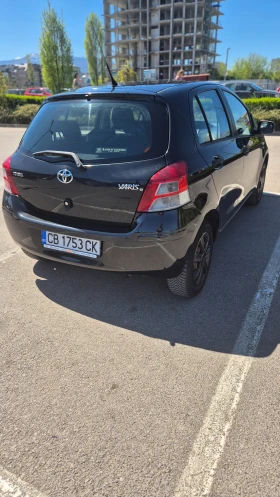 Toyota Yaris 1.0VVT-1, снимка 4