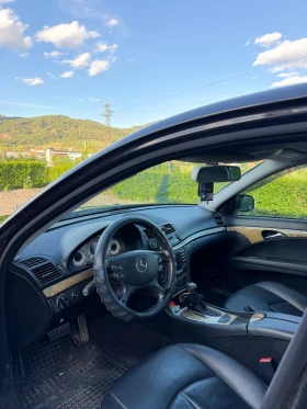 Mercedes-Benz E 320, снимка 4