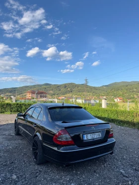 Mercedes-Benz E 320, снимка 9