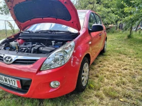 Hyundai I20 1, 25i, 136хл.к отличен, снимка 9