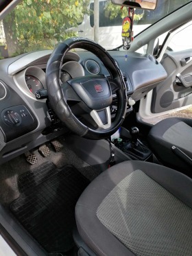 Seat Ibiza, снимка 9 - Автомобили и джипове - 45484625