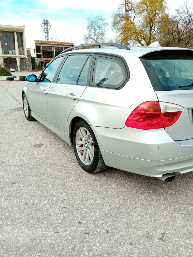 BMW 318 318 2, 0I , снимка 4 - Автомобили и джипове - 48108865