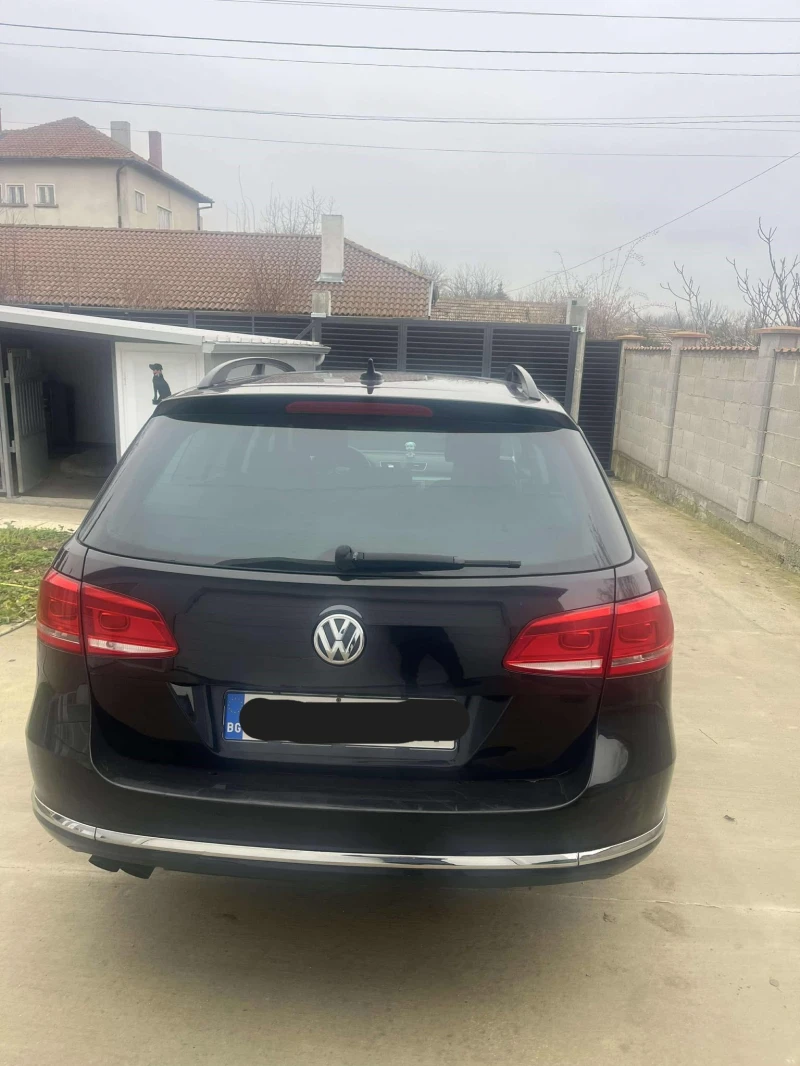 VW Passat 2.0 TDI, снимка 5 - Автомобили и джипове - 48330849