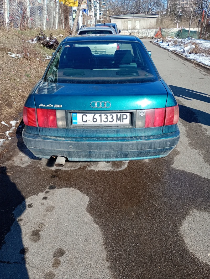 Audi 80 Газ бензин , снимка 4 - Автомобили и джипове - 49209457