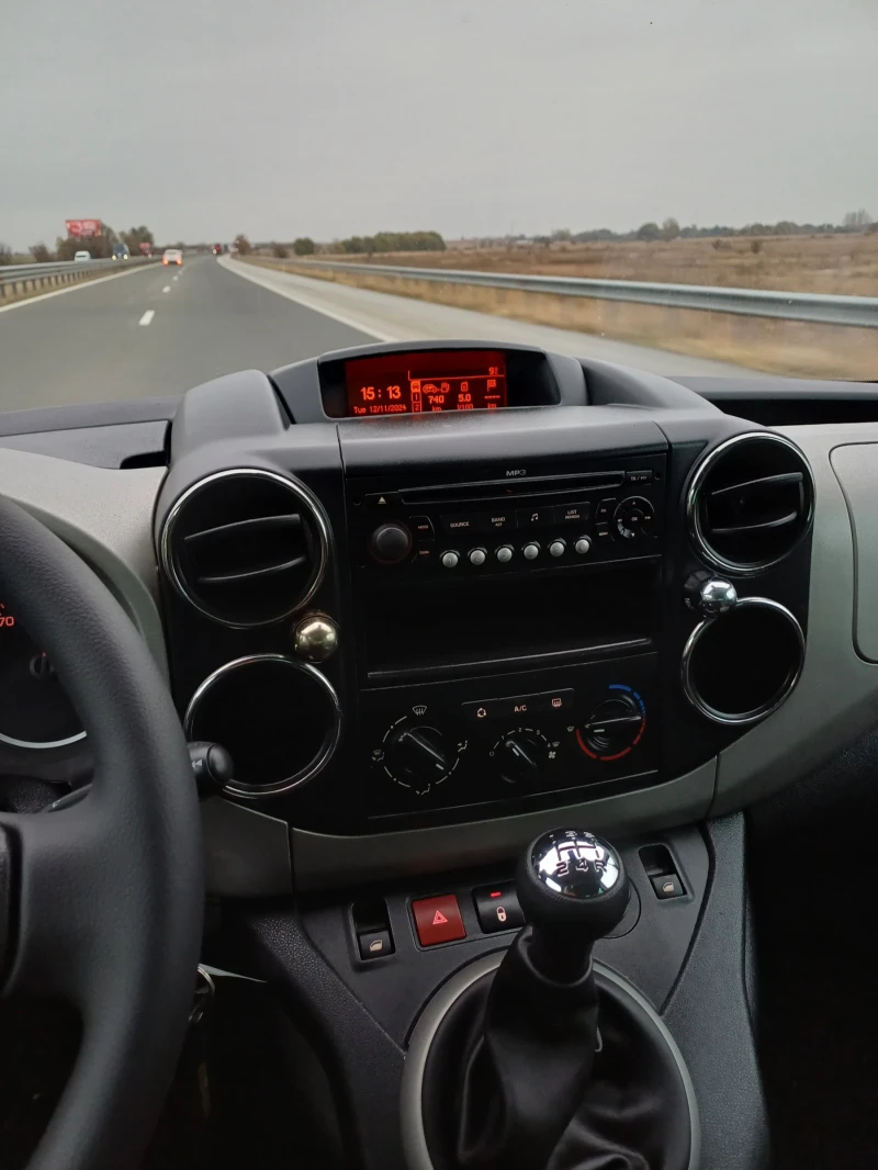 Peugeot Partner, снимка 4 - Автомобили и джипове - 52163579