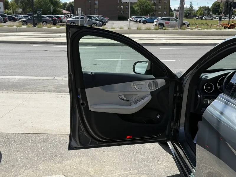 Mercedes-Benz C 300 AMG, BURMESTER, PANORAMA, NAPPA, AMBIENT, KEYLES, , снимка 6 - Автомобили и джипове - 52492408