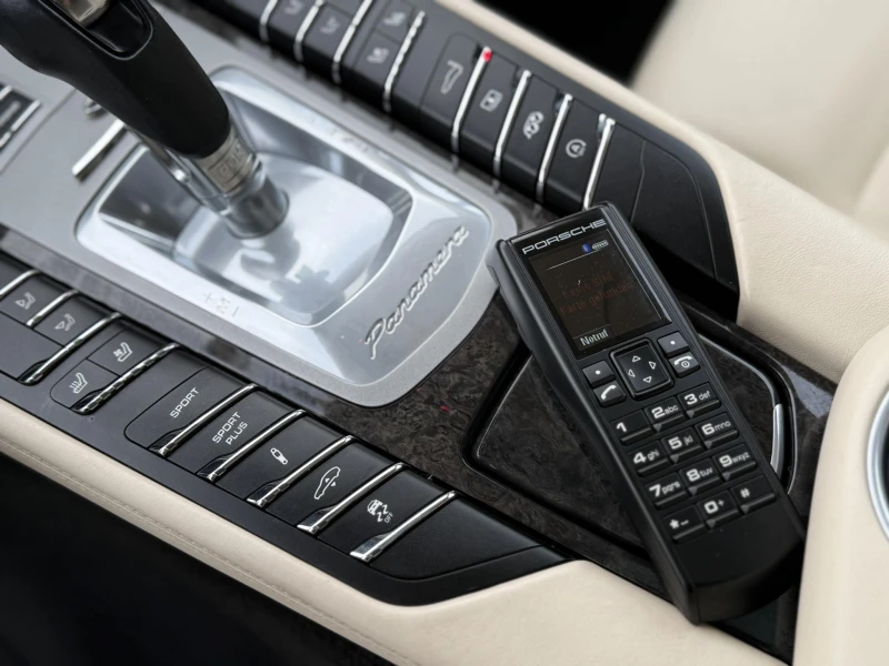 Porsche Panamera Ceramic KAТО НОВА TURBO S!, снимка 9 - Автомобили и джипове - 52570050