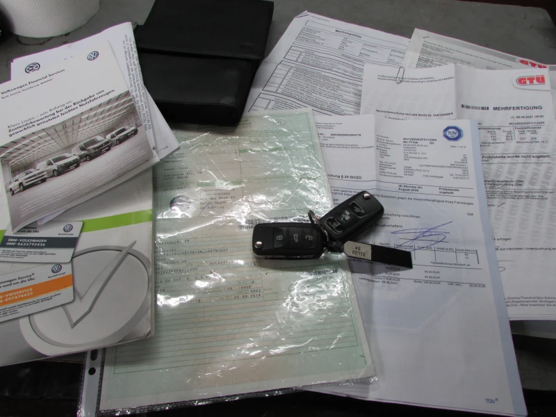 VW Caddy 1.6 tdi, Maxi , Сервизна история!, снимка 13 - Автомобили и джипове - 53270977