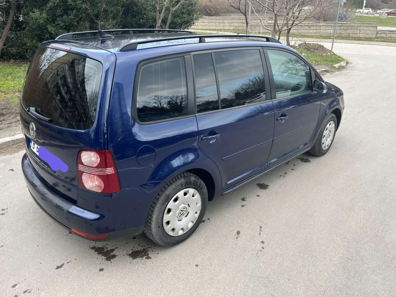 VW Touran 1.6MPI-102kc, снимка 4 - Автомобили и джипове - 53581952