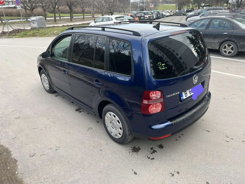 VW Touran 1.6MPI-102kc, снимка 2 - Автомобили и джипове - 53581952